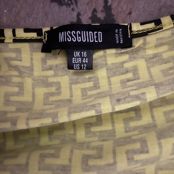 *FREE IN BUNDLE* - Missguided Geometric-Print Bodysuit - Picture 6 of 6